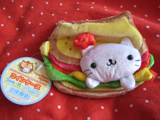 Nyan Nyan Nyanko sandwich purse just too cute for words i couldn 39t leave