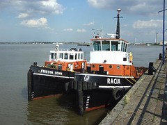 The Working River, GPS Tugs On The Thames