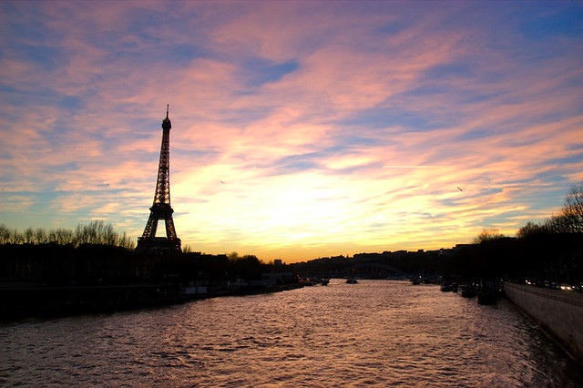 Tour Eiffel vue du pont de l'Alma