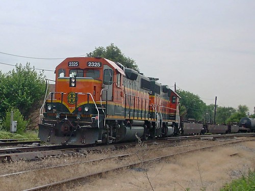 Northbound BNSF Railway transfer train entering the IHB Argo Yard. Summit Illinois USA. June 2007. by Eddie from Chicago