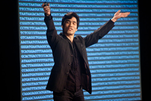H. Sebastian Seung - Science, Living Systems, and the Edge of Change - Poptech Salon