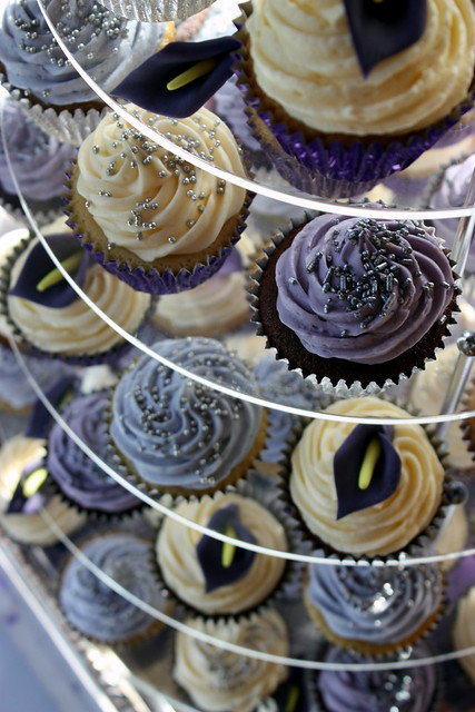 Purple Calla Lily Wedding Cupcakes Purple silver ivory with sugar Calla