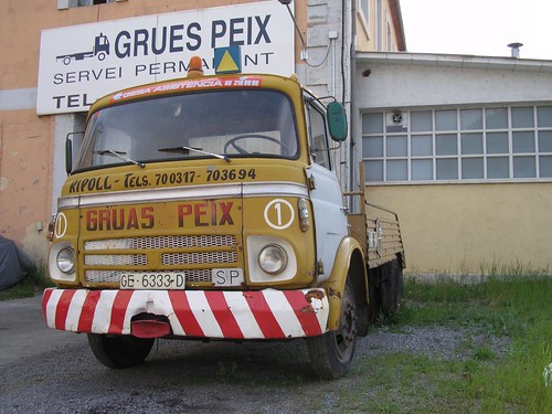 camió Barreiros Saeta grua (1972)