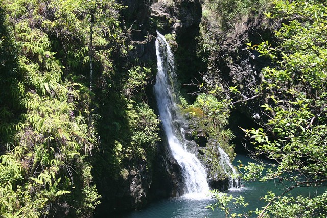 Download this Kahiwa Falls picture