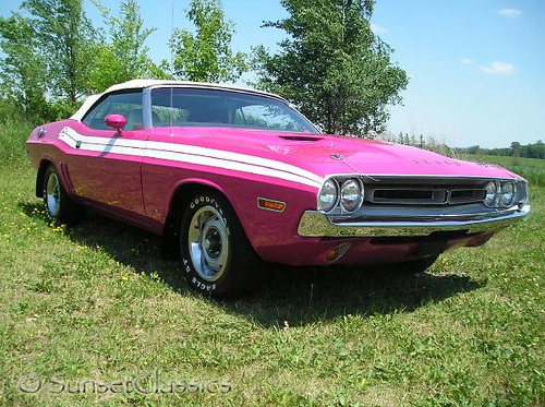 Stunning Panther Pink'71 Dodge Challenger Rally wheels
