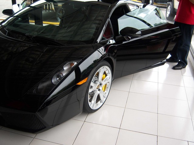 Lamborghini Gallardo Black Super Replicas For only US 2600000
