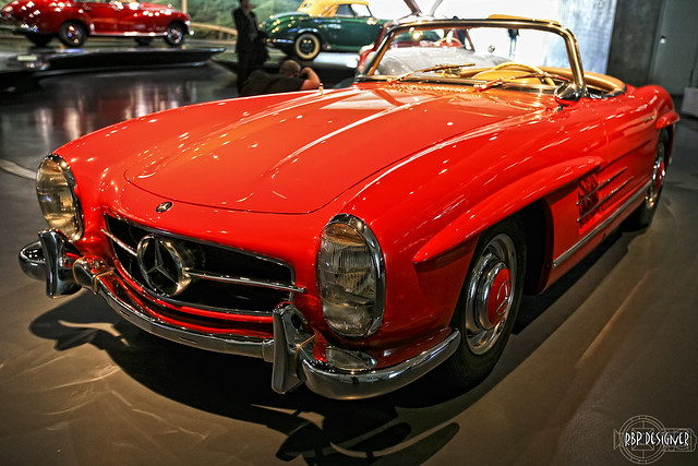 About the 1962 MercedesBenz 300 SL Roadster