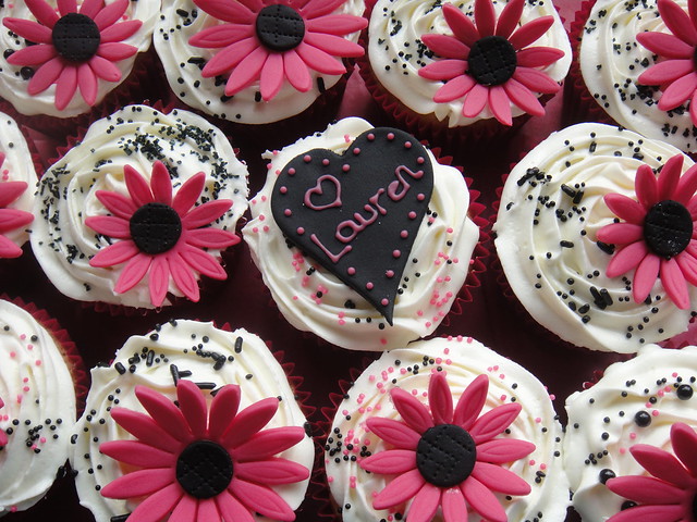 Cupcakes ordered by a bridesmaid as a prewedding suprise treat for the 