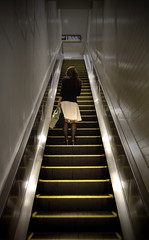 stairs/escalators