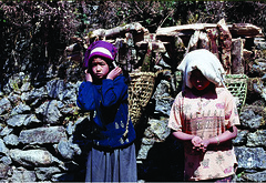 尼泊爾喜馬拉雅山區的村民（陳維滄提供）