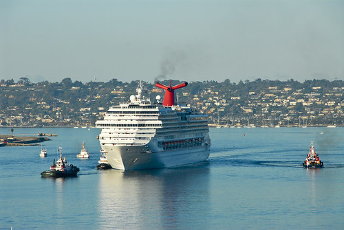 Carnival Cruise Ship Splendor Arrives at Port of San Diego