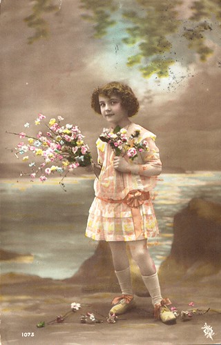 Vintage Postcard ~ Deco Girl