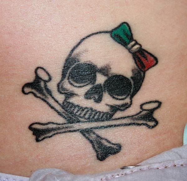 Girly Italian Skull Tattoo