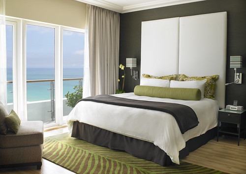 Oceanfront One-Bedroom Suite