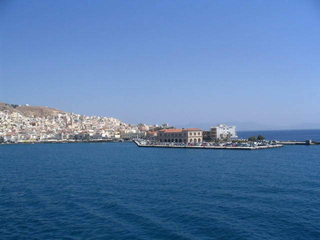Leaving the island of Syros