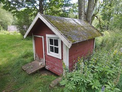 little cottage in sweden