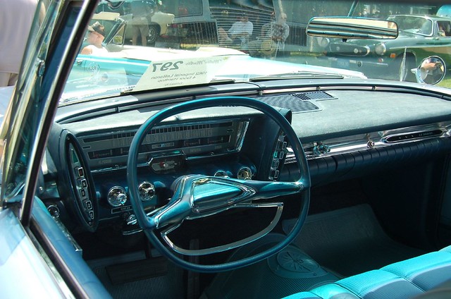 1962 Chrysler Imperial LeBaron interior