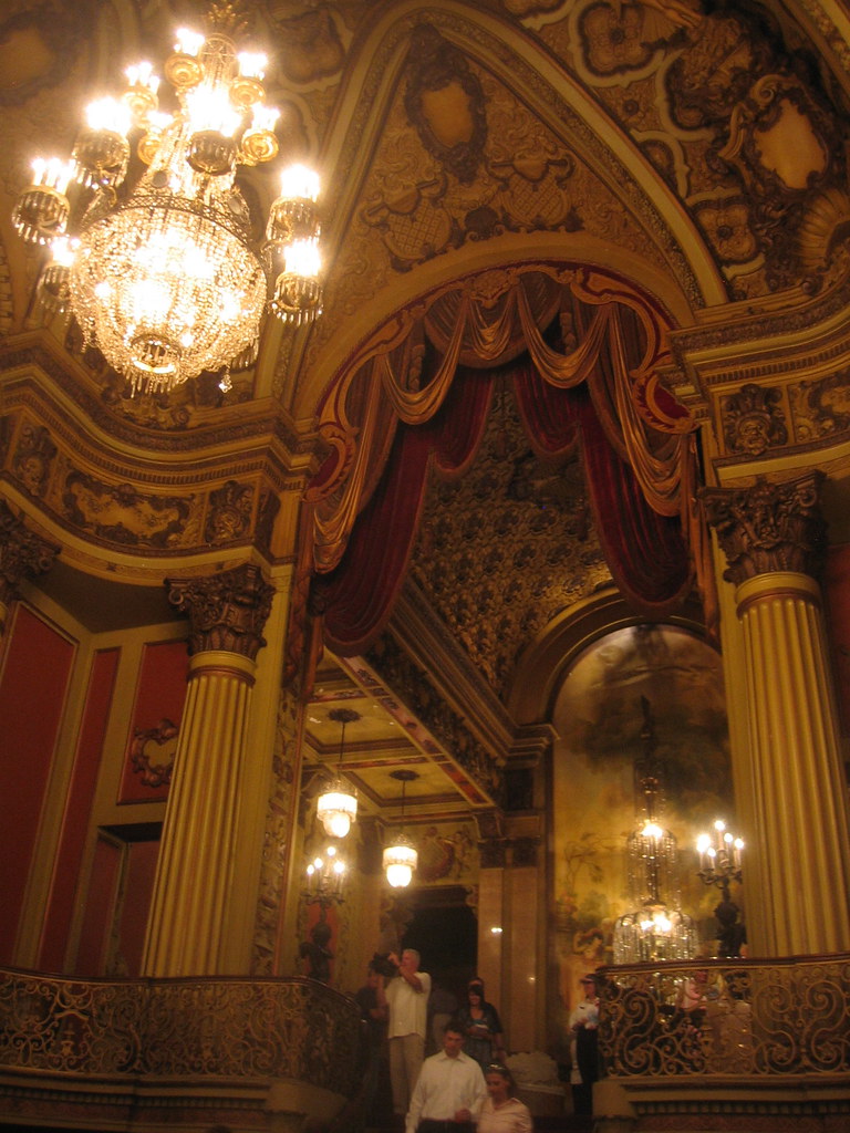 Last Remaining Seats: The Los Angeles Theatre