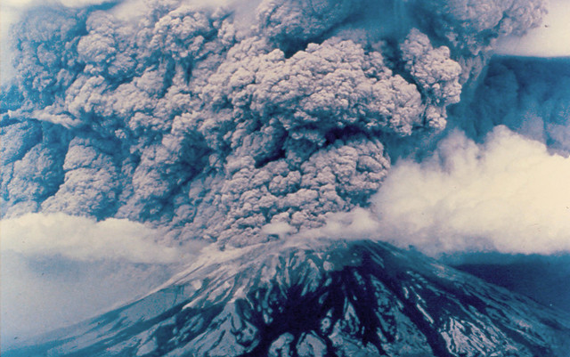 Mount St. Helens: Eruption, May 18, 1980, from East. Photo: DNR
