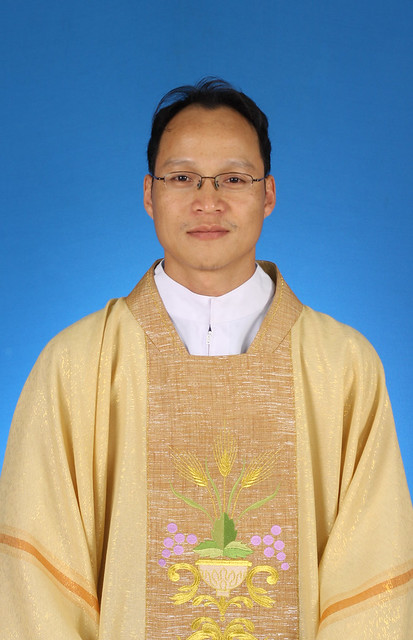 บาทหลวง ฟรังซิส สันติ ยอเปย <br> Father Francis Santi Yopey