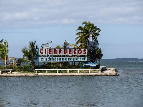 "Cienfuegos est la ville que j'aime le plus" (extrait d'une chanson de Benny Moré)