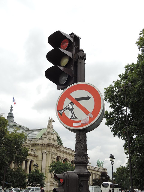 Cute Paris's traffic sign!