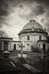 London's "Magnificent 7" cemeteries