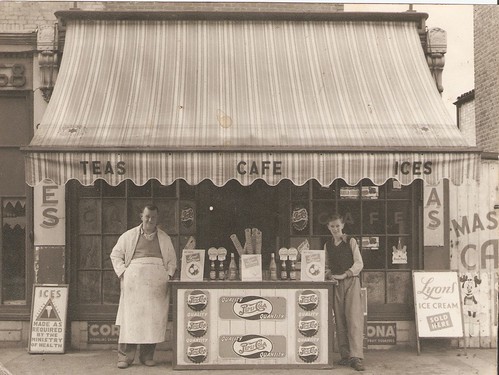 Mascot Cafe, Camberwell - Circa 1953