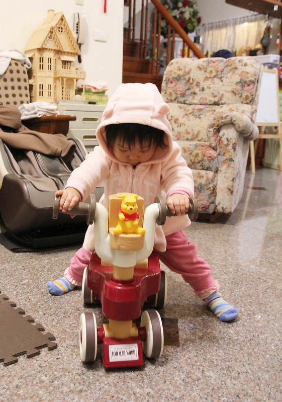 【日本TAKARA TOMY】迪士尼幼兒 維尼益智遊樂盒/維尼推車/遊戲鼓