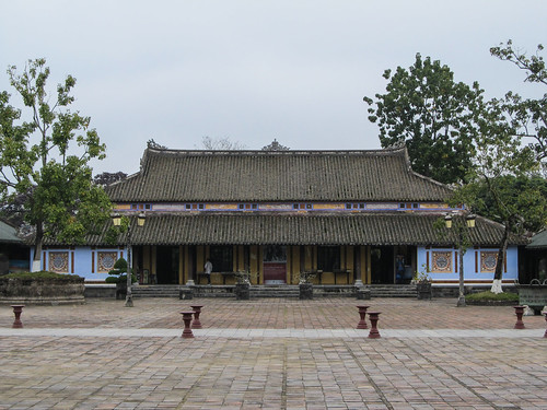 La Citadelle de Hué: le Hall des Mandarins