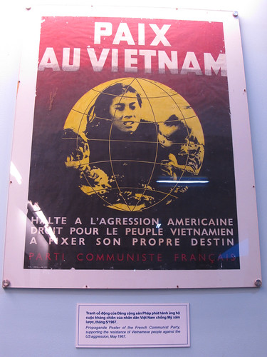 Ho Chi Minh Ville: affiche en France