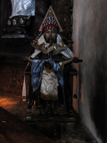 Santiago Atitlán: entre religion catholique et croyances mayas