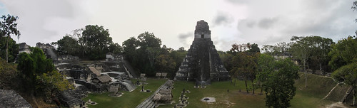 Tikal: vue depuis le Temple des Masques
