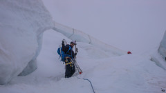 Przejscie przez labirynt seraków na lodowcu Vadret Pers, podejscie na Piz Palu - Albert