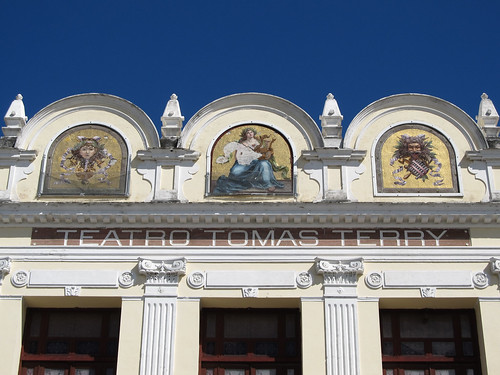 Cienfuegos: le Théâtre Tomas Terry et ses mosaïques