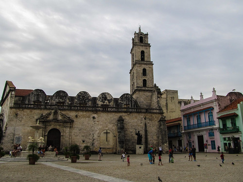 La Havane: la Place St François d'Assise