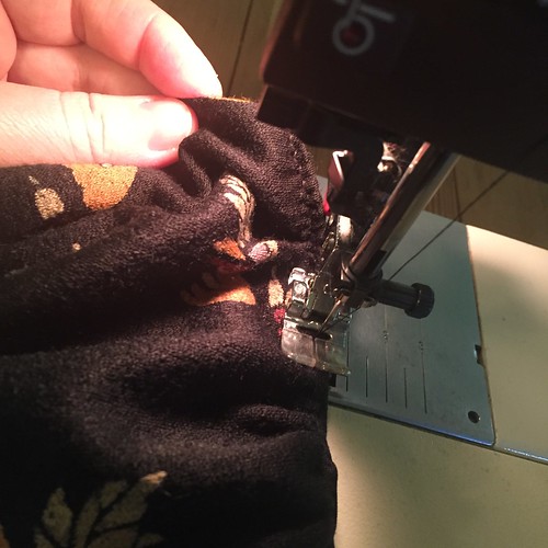 Tea & Crumpet Sew-Along: Constructing The Skirt & Sleeves