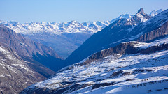 Widok na południe z przełęczy Gran Etret 3002m. Dolina Orca