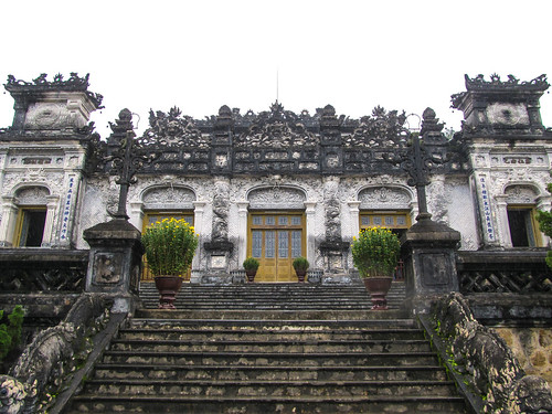 Hué: le Temple et Tombeau de Khai Dinh