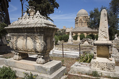 Ta’ Braxia cemetery