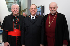 Cardinal Vincent Nichols and the Bishop of London Rt Rev Richard Chartres visit Sea of Colour at IHQ