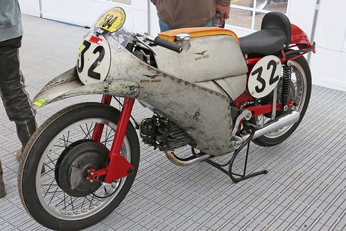 Broadford 584 - 1953 Moto Guzzi 350 (7)