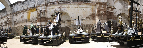 Antigua: les chars des processions de Pâques