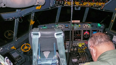 Kokpit samolotu tranaportowego Hercules chilijskich sił powietrznych FACH