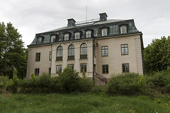 Old manor