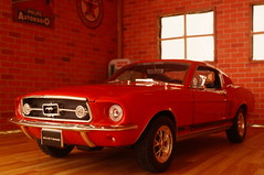 1967 Ford Mustang GT 1/24 diecast made by Welly
