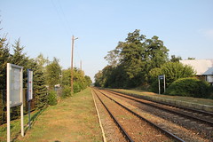 Otmuchów Jezioro train station