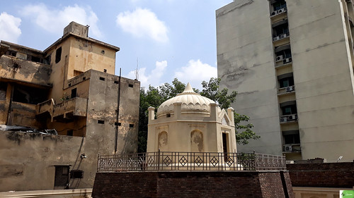 Kuri Bagh Tomb Lahore