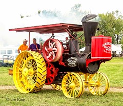 Tractors & Antique Engines