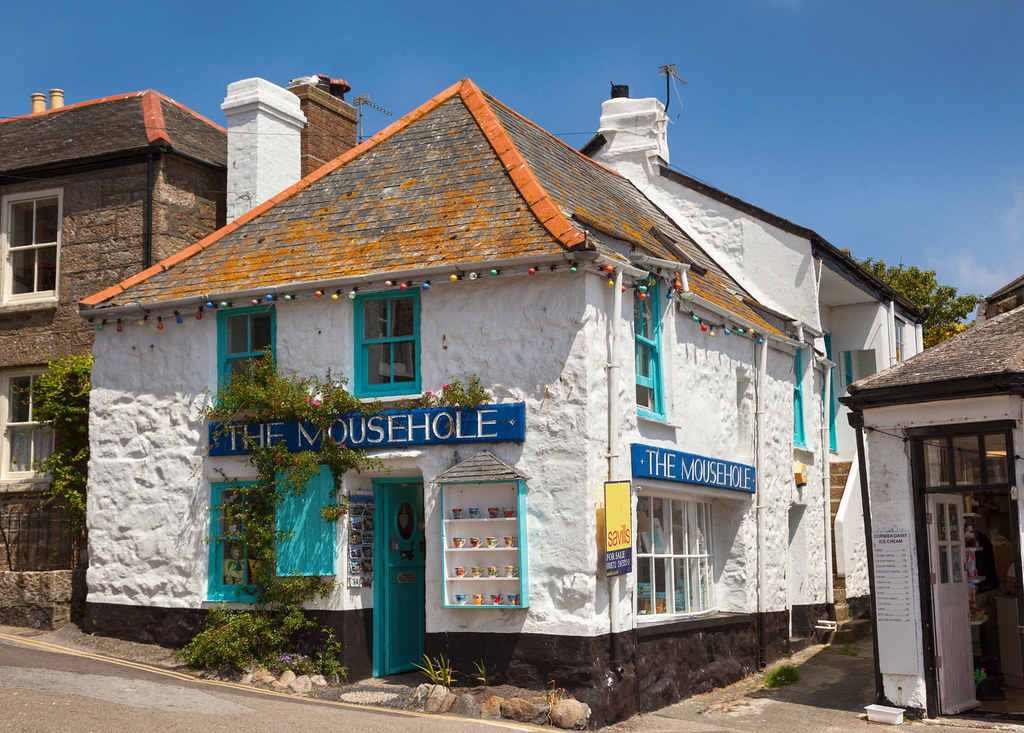 The Mousehole gift shop in Mousehole, Cornwall. Credit Otto Domes